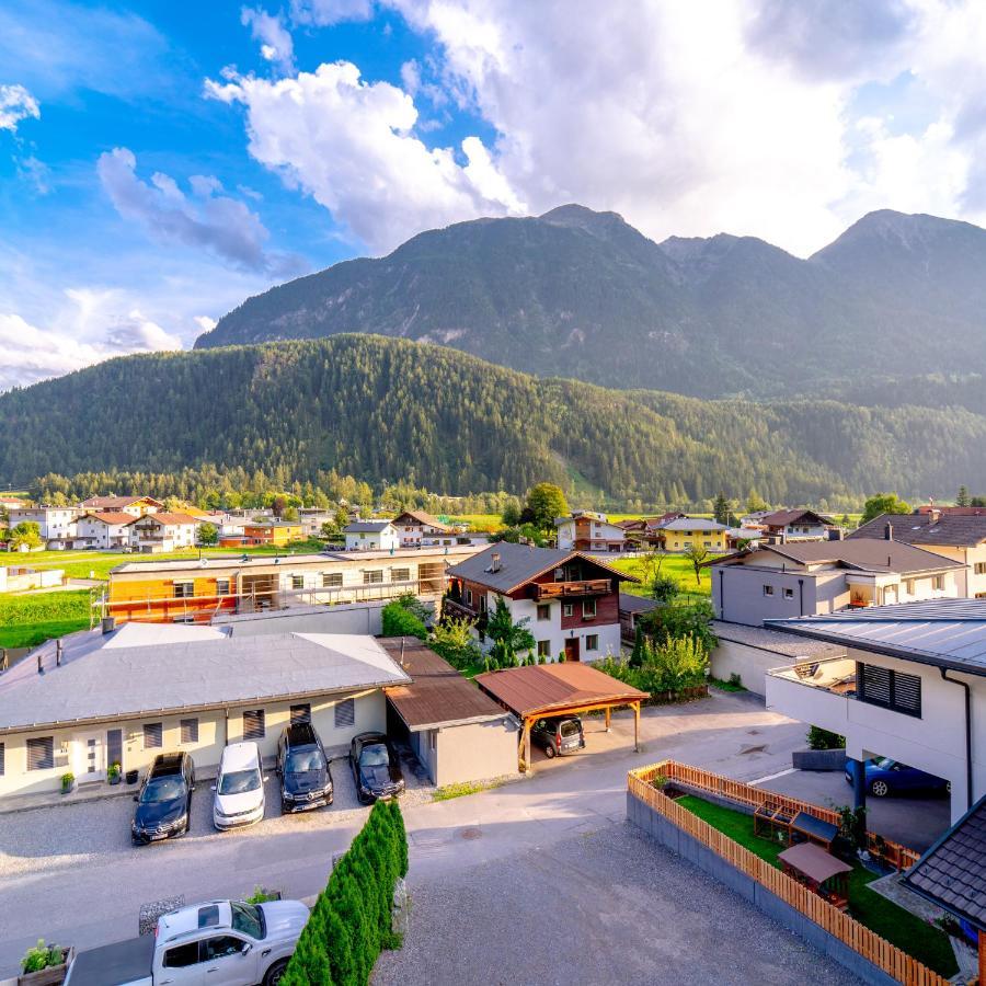 Urlaubsplatzl Appartements Oetz Εξωτερικό φωτογραφία